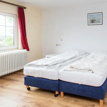 Large Group House Beautifully Located In Eifel * Ammeldingen bei Neuerburg