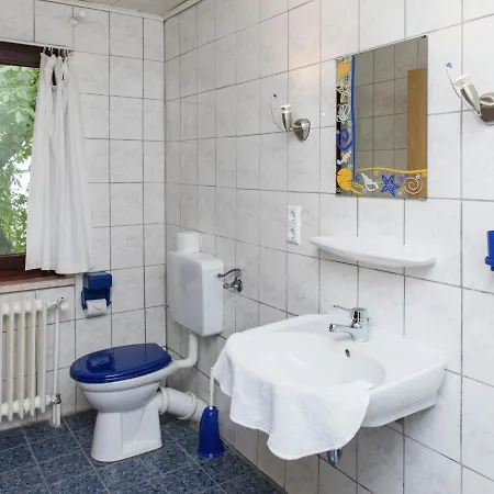 Large Group House Beautifully Located In Eifel * Ammeldingen bei Neuerburg